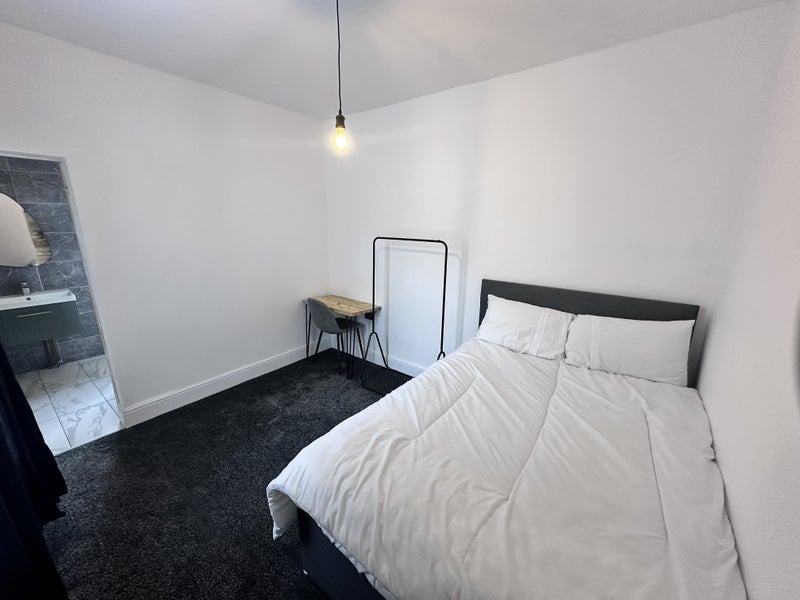 Brand new boutique en-suite rooms - SHORT STAYS - student accommodation in Leicester - img_2