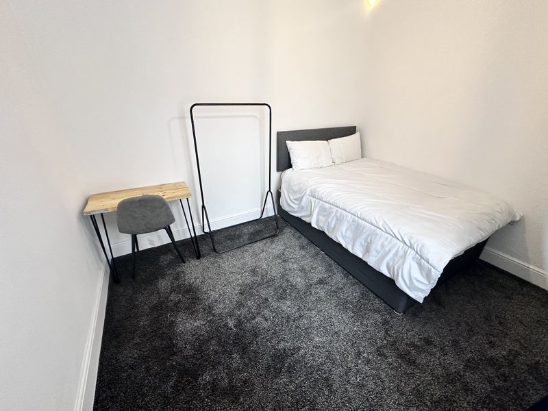 Brand new boutique en-suite rooms - SHORT STAYS - student accommodation in Leicester - img_1