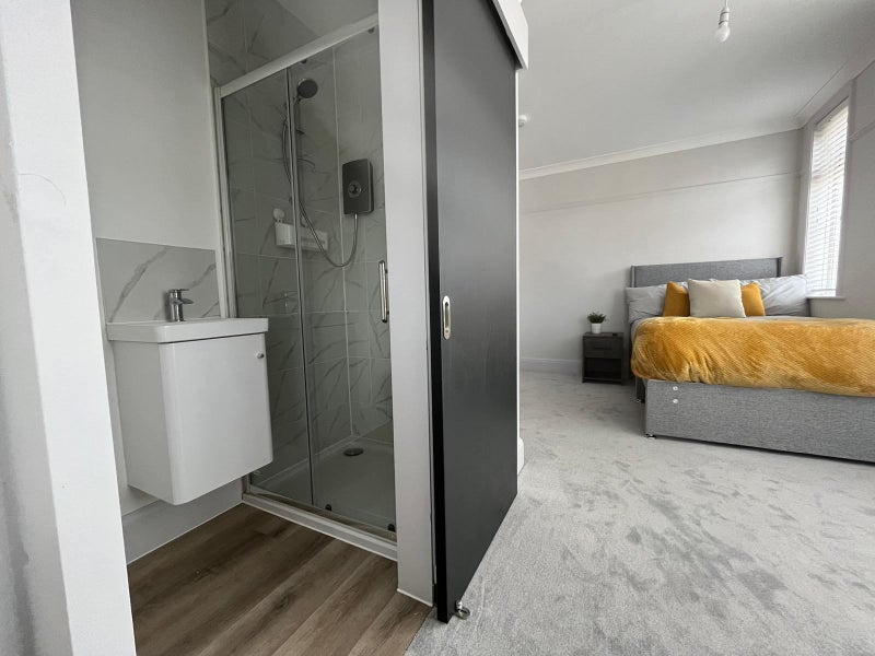 Brand New 'Hotel Standard' HMO in IP3 8DL - student accommodation in Ipswich - img_1