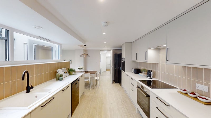 Brand New Luxury 6 Bed HMO located in Bromley!! - student accommodation in Bromley - img_8