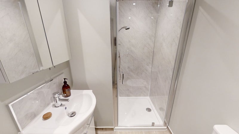 Brand New Luxury 6 Bed HMO located in Bromley!! - student accommodation in Bromley - img_10