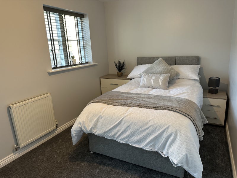 ** Brand New Professional Rooms Near GCHQ ** - student accommodation in Cheltenham - img_3