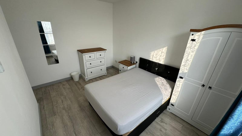 Brand New Six Double Rooms Wembley Park - student accommodation in Wembley Park - img_3