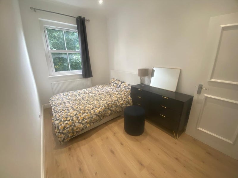Large Double Room. W14 9Ba student accommodation in West Kensington - img_6