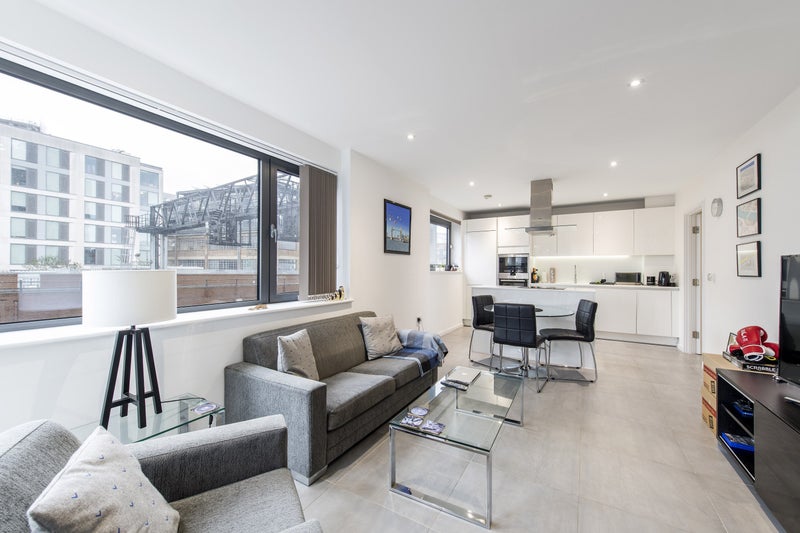 Bright Room Available in Bankside - student accommodation in London Bridge - img_3