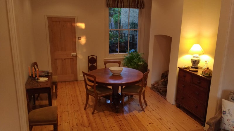 Bright spacious room in a friendly period house - student accommodation in Herne Hill - img_5