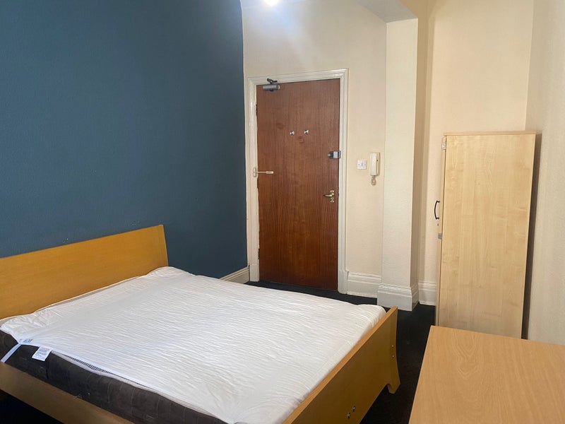 Carrington Street, NG1, Shared Housed - student accommodation in Nottingham - img_2