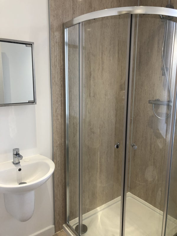 Central Studio Apartment £850 pcm inc bills refG70 - student accommodation in Dundee - img_5