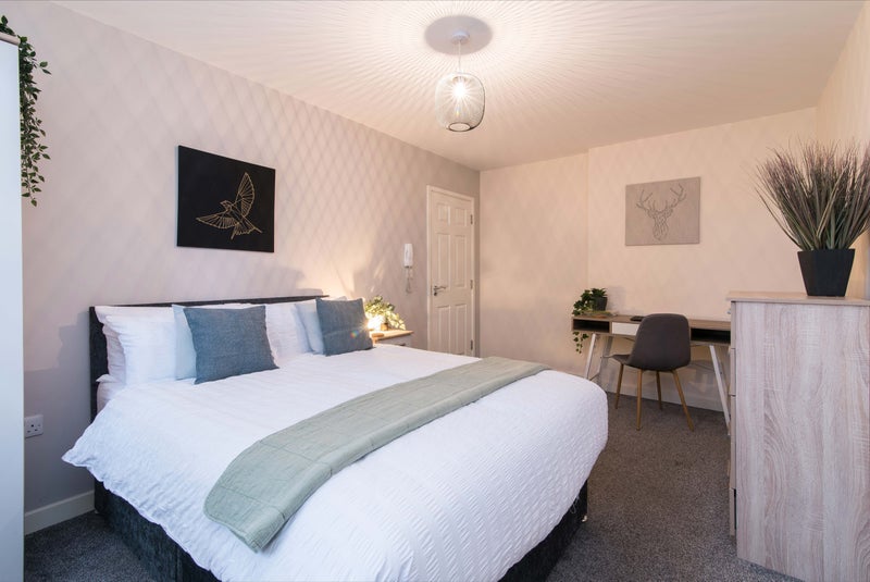 City Centre, Gated Parking Available, All En-Suite - student accommodation in Derby - img_7