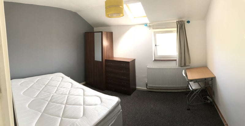 City Centre Room - No Deposit Required. - student accommodation in Milton Keynes - img_1