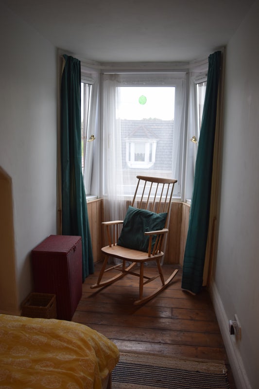 City cottage -2 RMS- bedroom, study/sitting rm - student accommodation in Tollcross - img_3