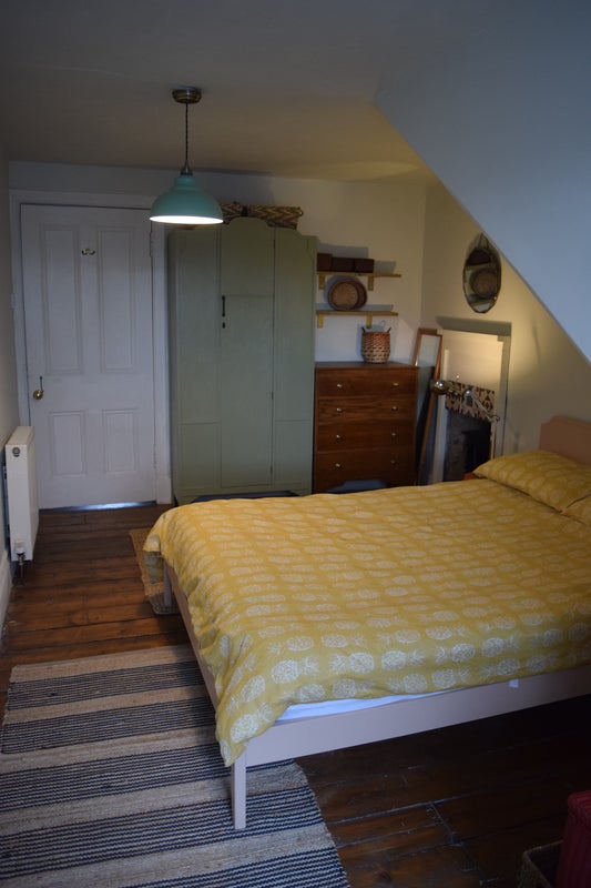 City cottage -2 RMS- bedroom, study/sitting rm - student accommodation in Tollcross - img_1