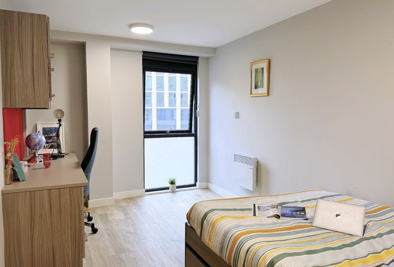 Classic 2 Bed | Bills Included | September 2024 - student accommodation in Coventry - img_2