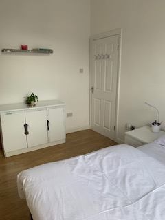 Clean, Comfortable & Convenient - student accommodation in Holloway - img_1