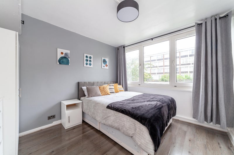 Clean & Great Double Bedrooms Available - student accommodation in Roehampton - img_2