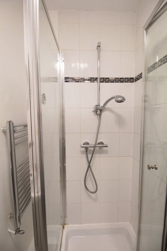 Close to all Amentias - Grab this Double Room - student accommodation in Lincoln - img_5