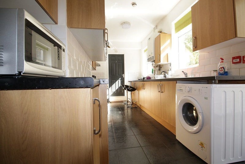 Close to all Amentias - Grab this Double Room - student accommodation in Lincoln - img_4