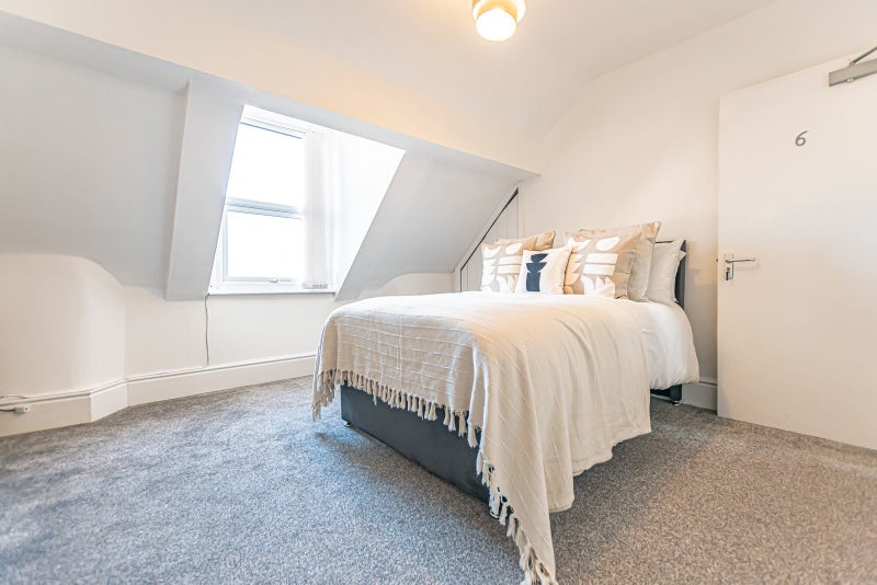 Cosi Professional Room Near City Centre  - student accommodation in Liverpool - img_2