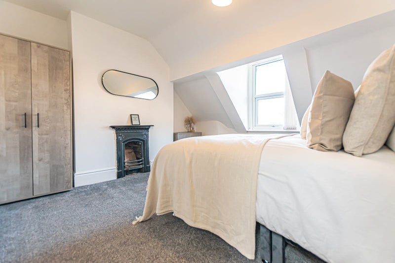 Cosi Professional Room Near City Centre  - student accommodation in Liverpool - img_1