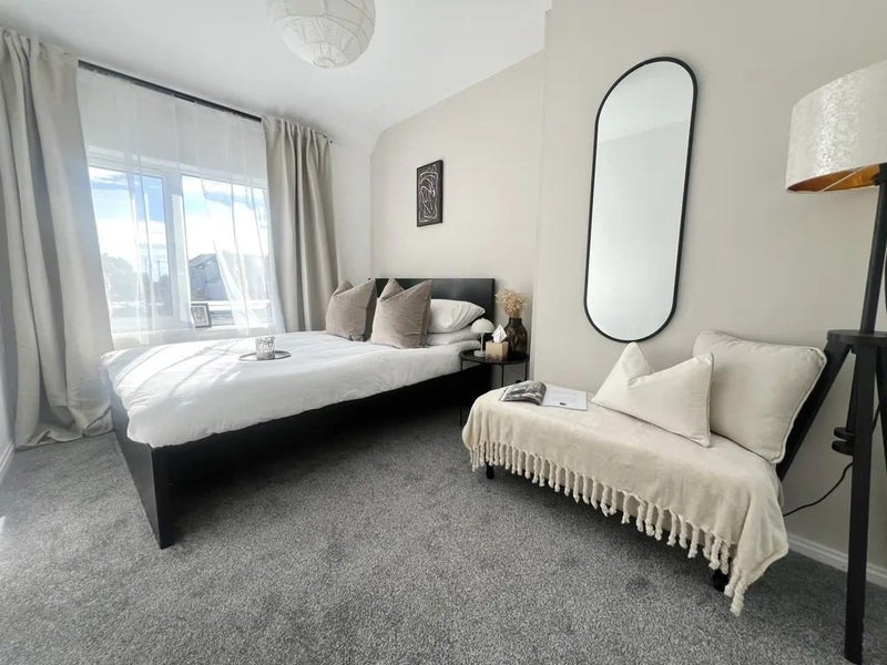 Cosy 3 BedRoom Home Available -Shortterm - student accommodation in Wheatley Hill - img_4