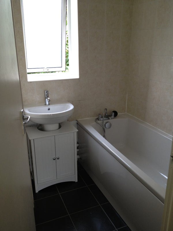 Cosy Double Room Available - student accommodation in Westferry - img_6