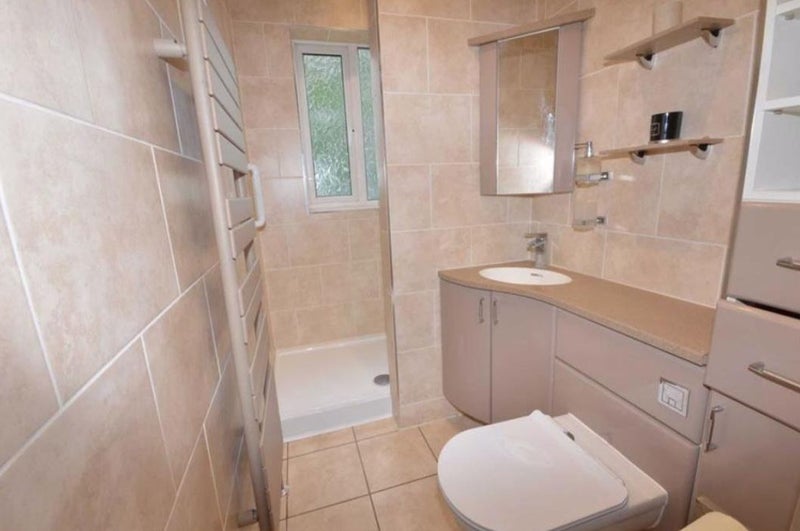 Cosy Double Room - Social Household - student accommodation in Garforth - img_3