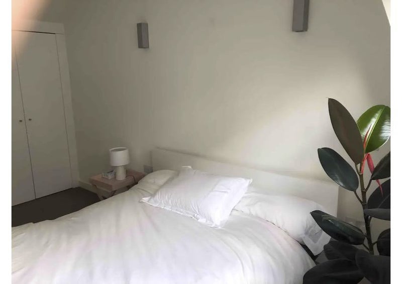 Cosy Master bedroom from 10th of Feb - OLd St - student accommodation in London EC1 - img_1
