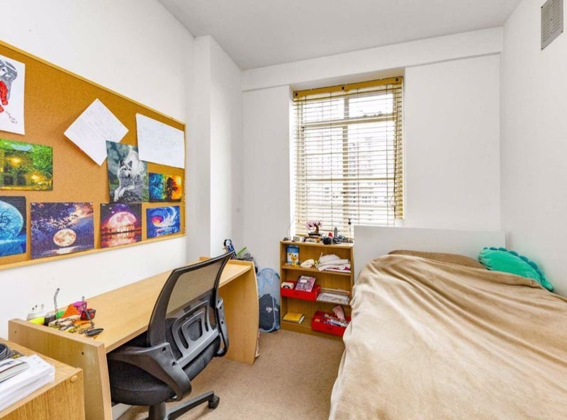 Cosy room in excellent location - student accommodation in Finchley Road - img_2