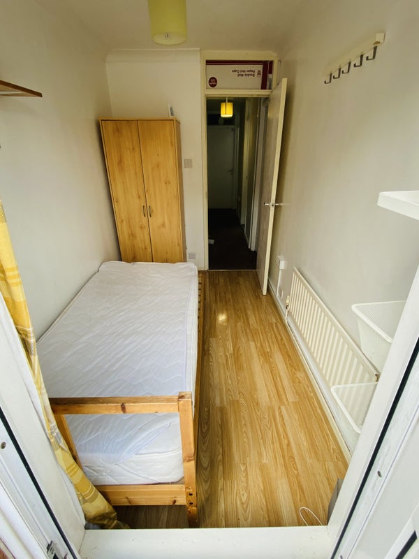  2 Rooms Just Landed W/Biils Inc. student accommodation in London E5 - img_6