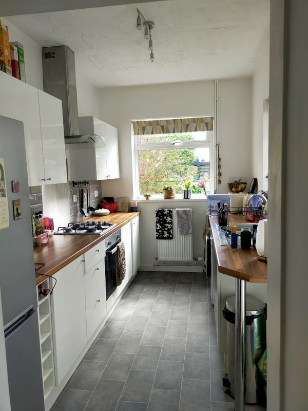 Cozy light home - student accommodation in Swansea - img_8