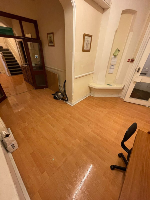 Discount for Property Manager - £325PCM INC Bills - student accommodation in Luton - img_8