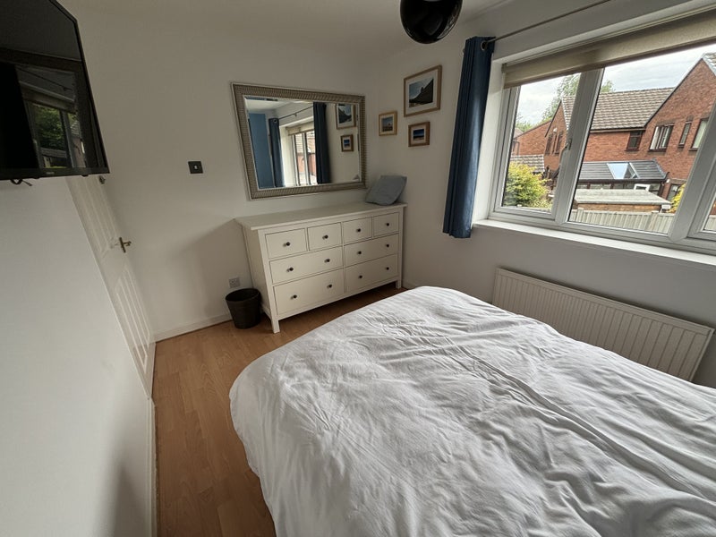 Double and large single room in family house - student accommodation in Warrington - img_7