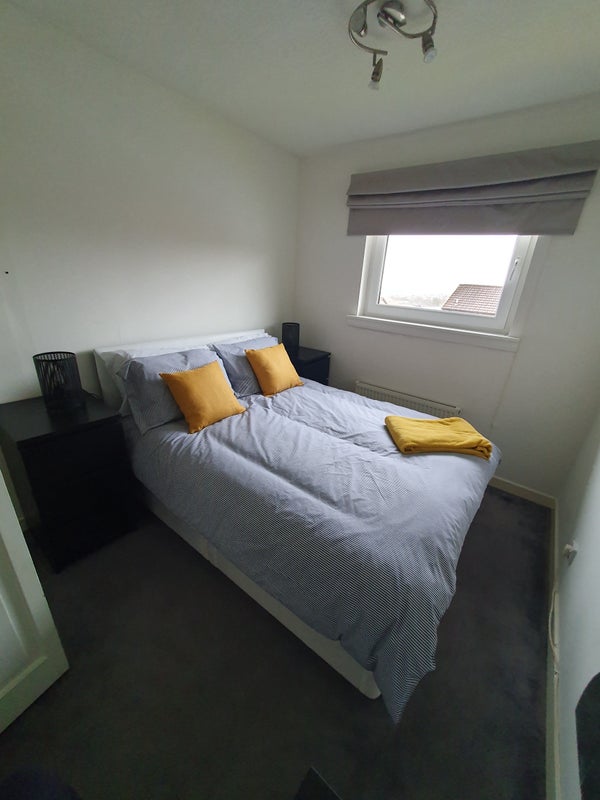 Double Bed In Single Room (No Bills) - student accommodation in Dalkeith - img_4
