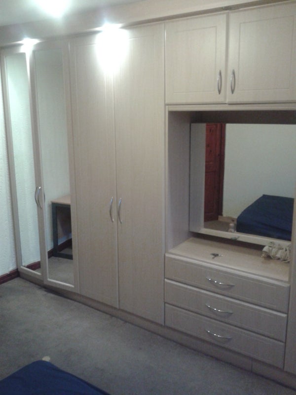 Double Bed Room - 4 Mins From West Drayton Station - student accommodation in Yiewsley - img_2