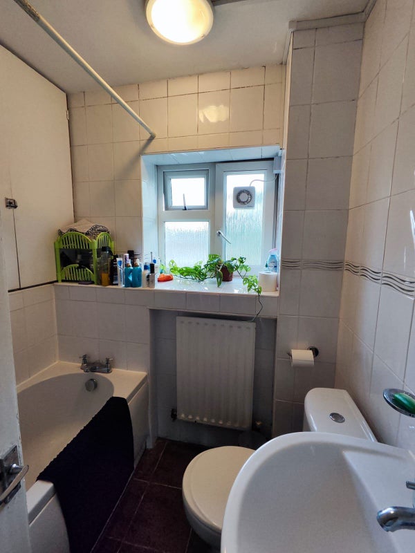 Double bed room available in October in Camden - student accommodation in Camden - img_5