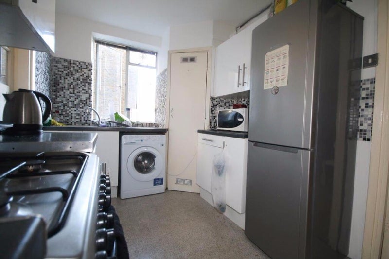 Double Bedroom Available in Central London Flat! - student accommodation in Clerkenwell - img_4