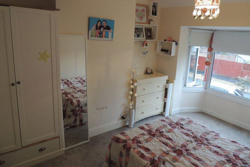 Double Bedroom Furnished Smart TV Fast WiFi - student accommodation in Leamington Spa - img_1