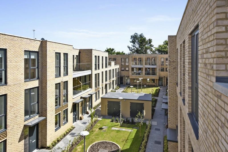 Double Bedroom in 3Bed-3WC Duplex - Bills Inc. - student accommodation in London E6 - img_7