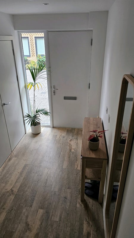 Double Bedroom in 3Bed-3WC Duplex - Bills Inc. - student accommodation in London E6 - img_6