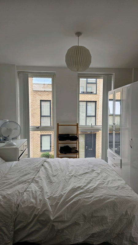 Double Bedroom in 3Bed-3WC Duplex - Bills Inc. - student accommodation in London E6 - img_1
