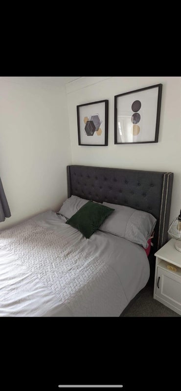 Double bedroom in a 4 bed house - student accommodation in Liverpool - img_1