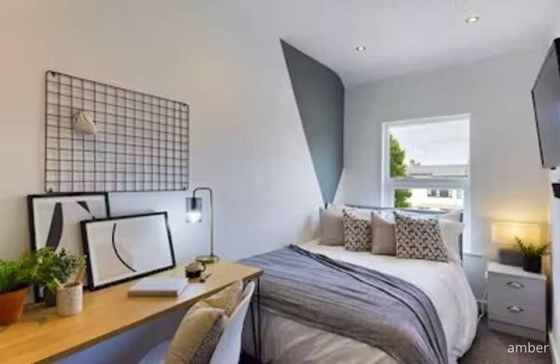 Double Bedroom in a 5-bedroom house - student accommodation in Manchester - img_1