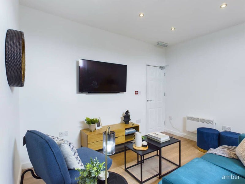 Double Bedroom in a 5-bedroom house - student accommodation in Manchester - img_2