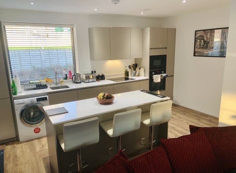 Double Bedroom in Riverside Townhouse - student accommodation in Leeds City Centre - img_4
