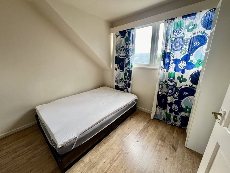 Double Bedroom SE25 - student accommodation in London SE25 - img_6