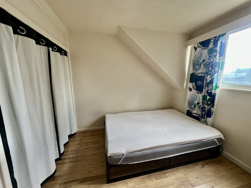 Double Bedroom SE25 - student accommodation in London SE25 - img_8