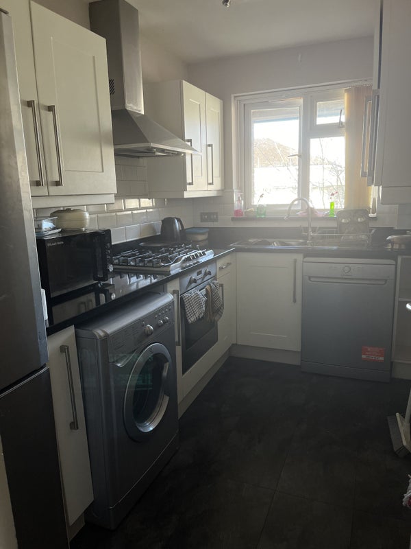 Double bedroom - student accommodation in Kingston upon Thames - img_1
