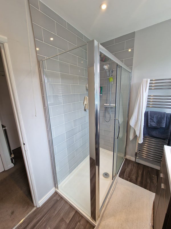 Double Bedroom - student accommodation in Worcester Park - img_5