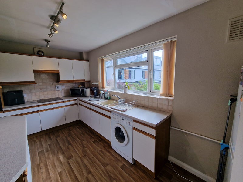 Double Bedroom - student accommodation in Worcester Park - img_8