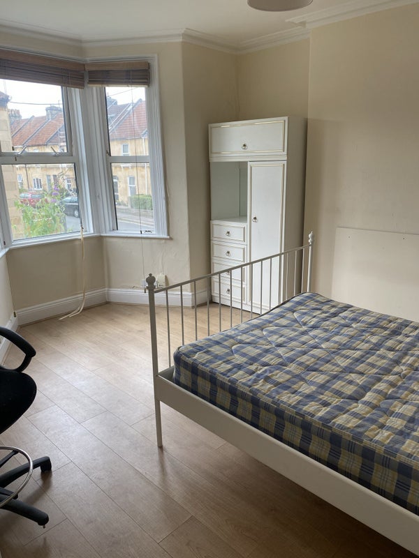 Double Bedrooms Available to Rent - student accommodation in Bath - img_5